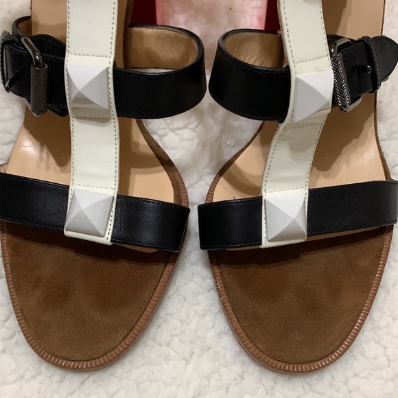 Christian Louboutin ‘Rockin Buckle Up’ - Picture 3 of 15